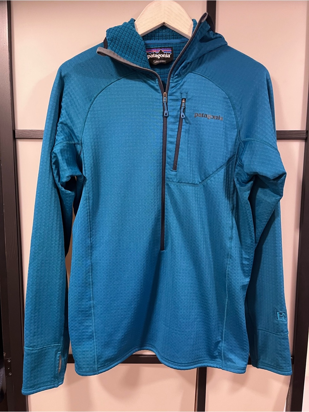 Patagonia R1 Hooded Pullover Grid Fleece Blue Men’s Medium 1/2 Zip Hoodie